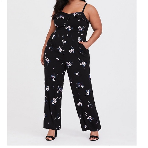 torrid Pants - NWT torrid size 2 wide leg jumpsuit